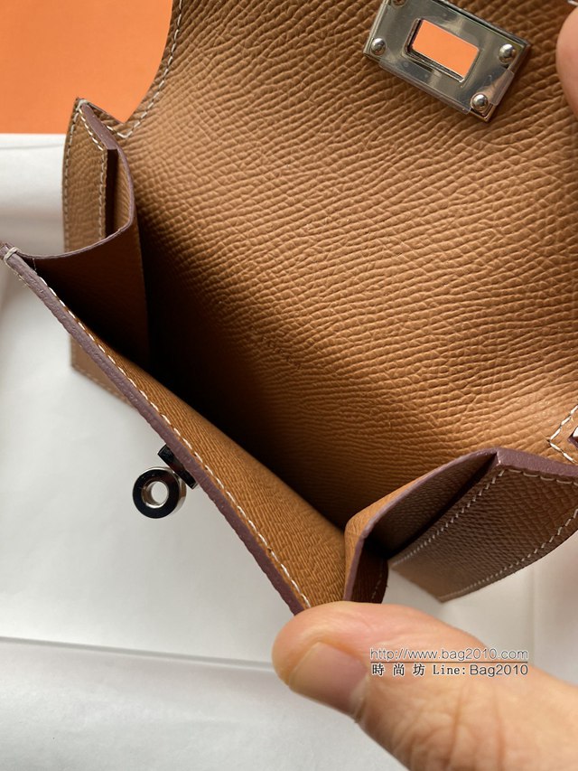 Hermes卡包 愛馬仕原版Kelly Pocket Epsom皮 Hermes新款小錢包 金棕銀扣  tdh2166